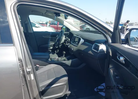 2017 Kia Sorento 2.4L Lx from USA, damaged, VIN 5XYPG4A35HG277341